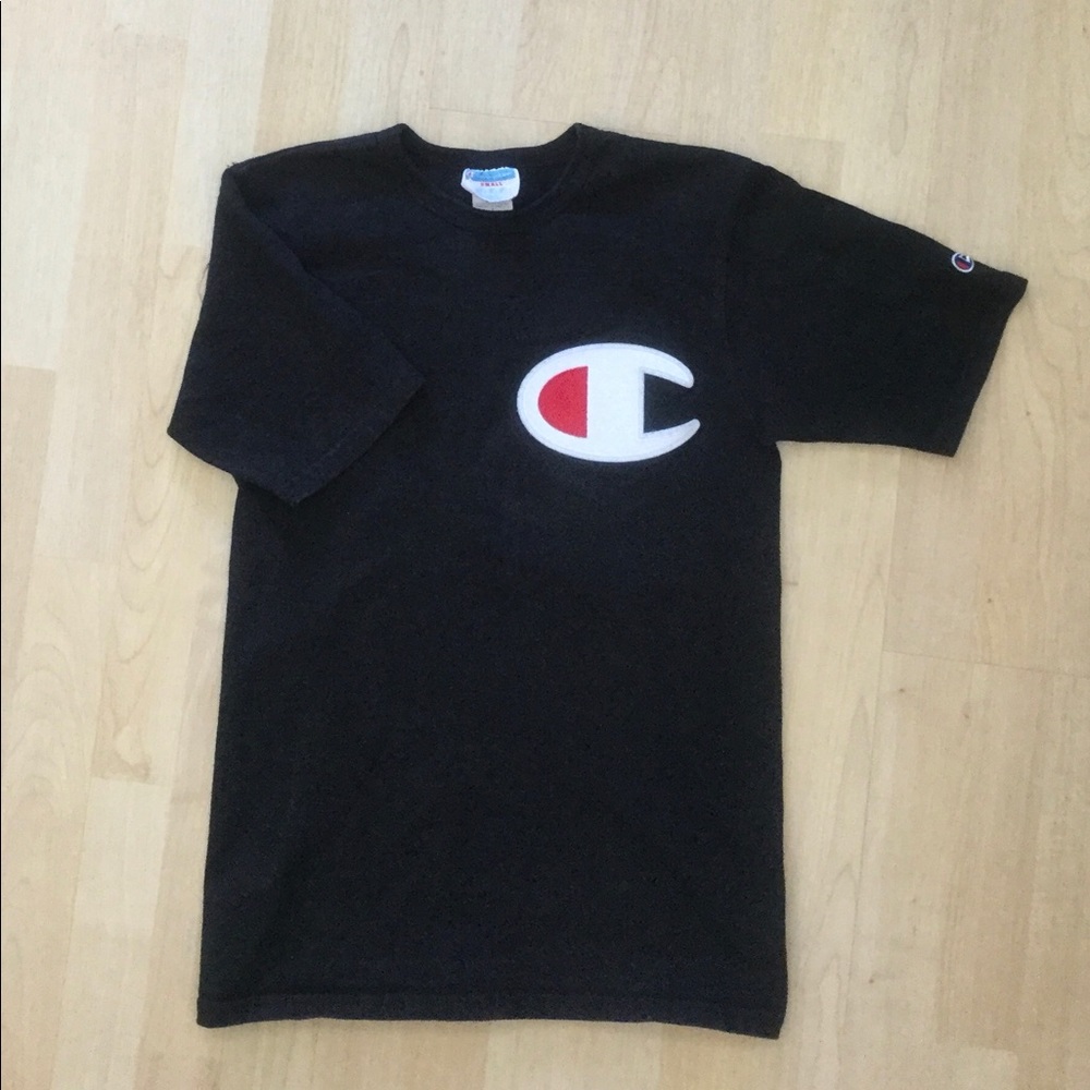 Boys’ Champion tee